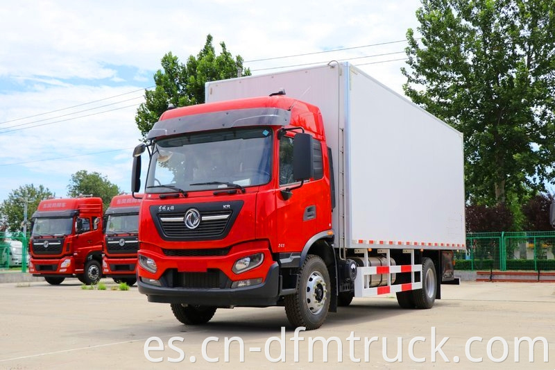 Dongfeng Kr 245hp 4x2 6 8m Refrigerator Truck